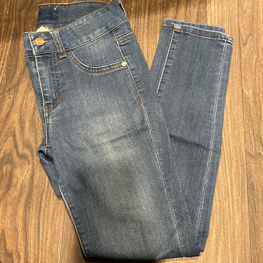 Skinny jeans